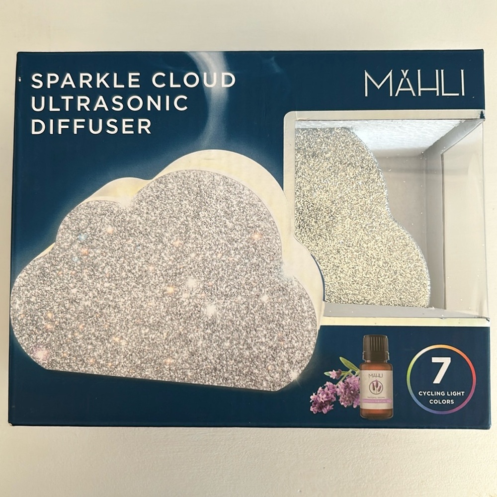 Mahli • NIB Sparkly Silver Glitter Cloud Ultrasonic Oil Diffuser & Lavender Oil